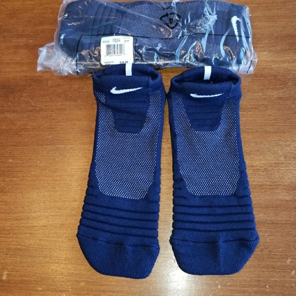 navy blue basketball socks